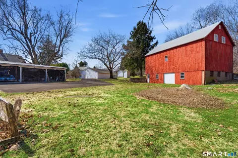 110 Freeman Rd, Middletown, CT 06457
