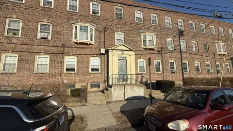 644 Carroll Ave #5, Bridgeport, CT 06607