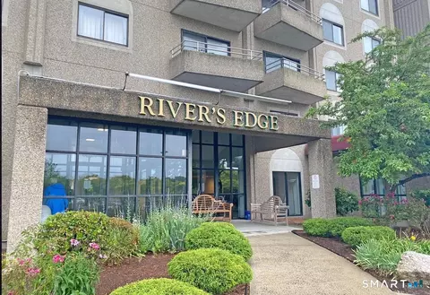 111 Dekoven Dr #708, Middletown, CT 06457