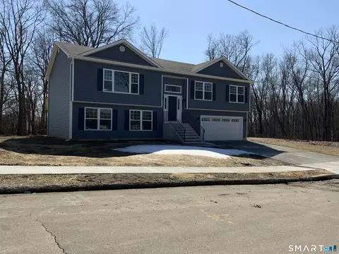 48 Trescott St, West Haven, CT 06516