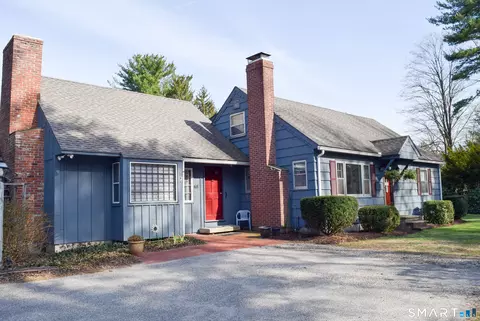 68 Old Wheeler Ln, Avon, CT 06001