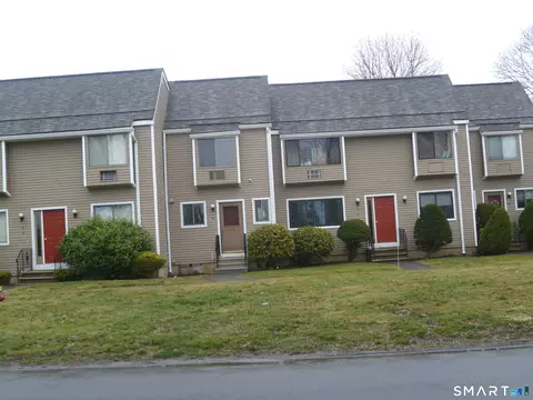 560 Yale Ave #4, Meriden, CT 06450