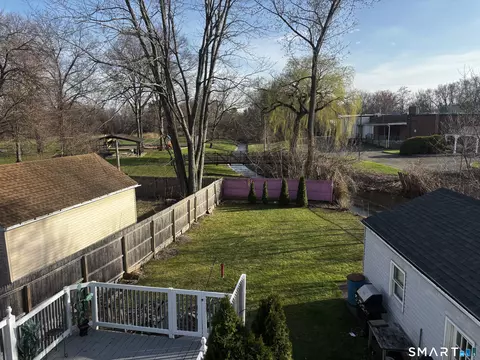 Exterior - 28 Skitchewaug St, Windsor, CT 06095 photo 4 of 4