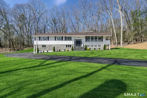 73 Buck Hill Rd, Easton, CT 06612