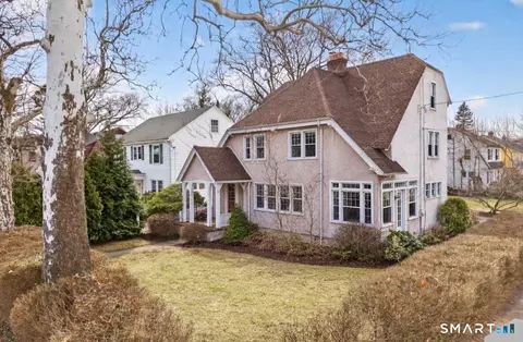 1860 Whitney Ave, Hamden, CT 06517