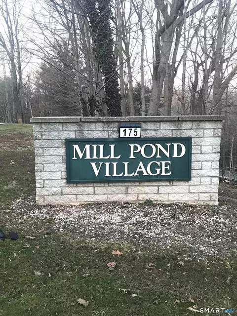 175 Mill Pond Rd #346, Hamden, CT 06514