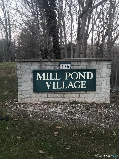 175 Mill Pond Rd #346, Hamden, CT 06514
