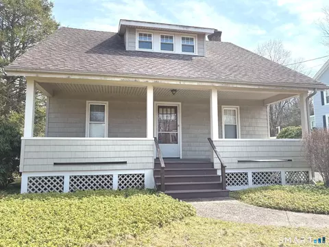 30 Wooster Hts, Danbury, CT 06810