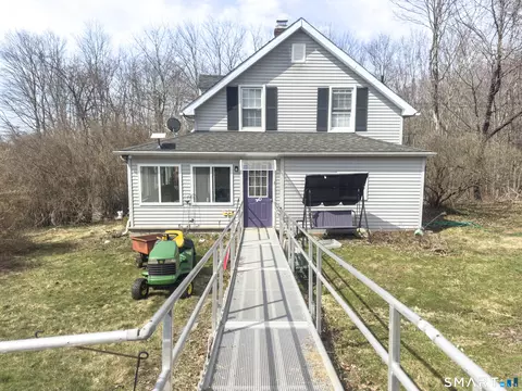 495 New London Rd, Colchester, CT 06415