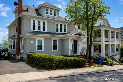 181 Buckingham St, Waterbury, CT 06710