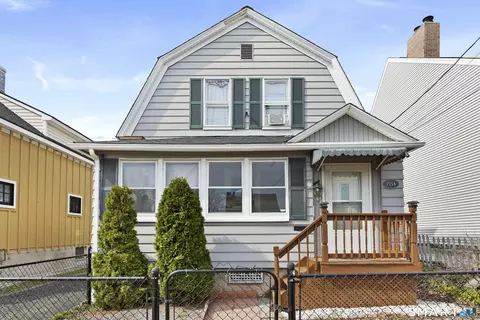 1554 Capitol Ave, Bridgeport, CT 06604