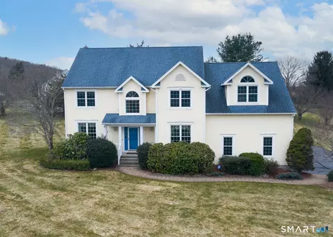 283 Fairway Xing, Glastonbury, CT 06033