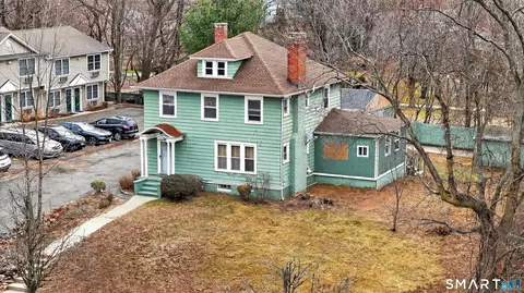 170 Huntington Tpke, Bridgeport, CT 06610