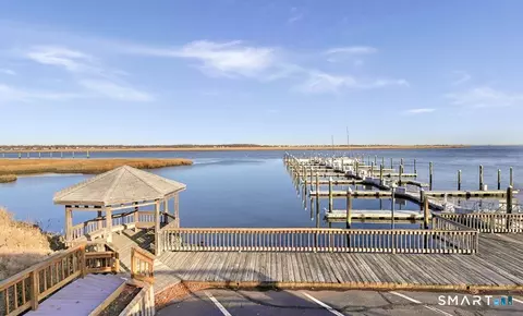 harbour view place, Stratford, CT 06614