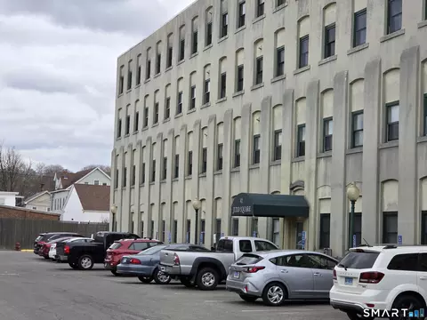 42 S Cherry St #307, Wallingford, CT 06492