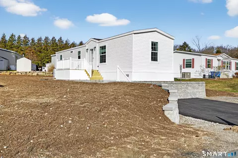 97 Circle Dr, Stonington, CT 06378