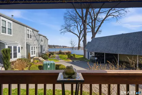 106 Ferry Ct #106, Stratford, CT 06614