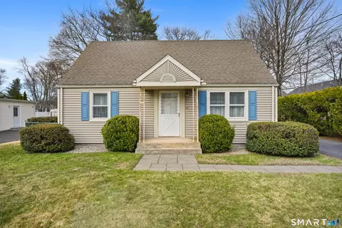 73 Diamond Ave, Plainville, CT 06062