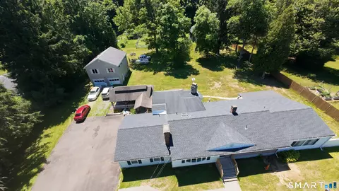 62 Old Hawleyville Rd, Bethel, CT 06801