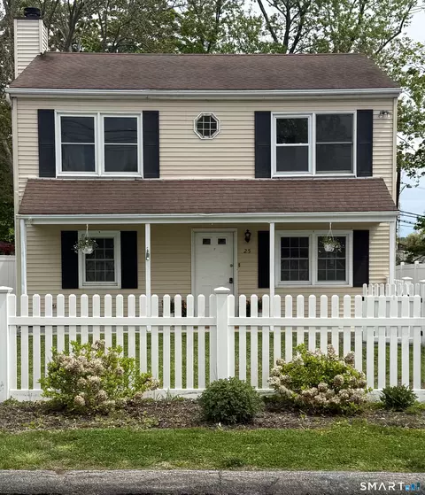 25 Albin Rd, Stamford, CT 06902