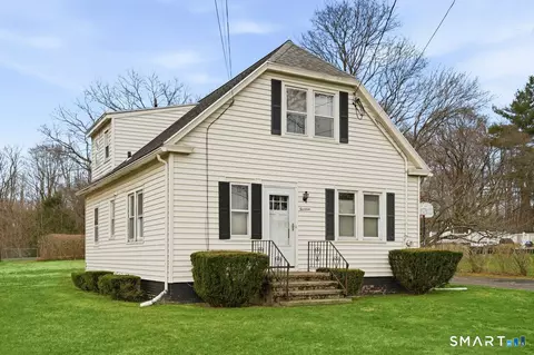 14 Watson Ave, North Haven, CT 06473