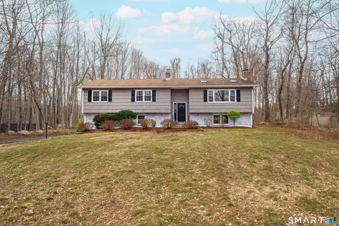 83 Birch Hill Rd, Newtown, CT 06470