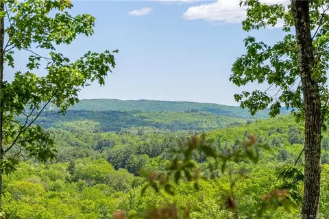 13 Dew Rd, Barkhamsted, CT 06063 photo 8