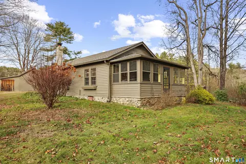 85 Stedman Rd, New Hartford, CT 06057