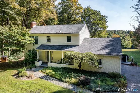 352 Norfolk Rd, Litchfield, CT 06759