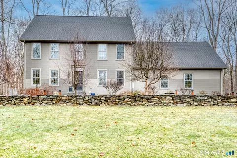 153 Mansfield Rd, Ashford, CT 06278