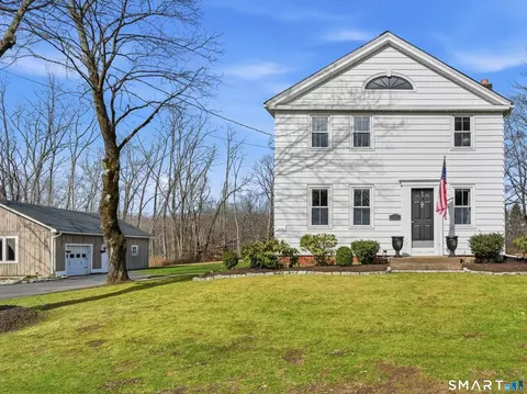 102 Scantic Rd, East Windsor, CT 06088