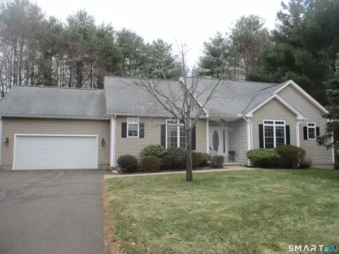 5 Quail Holw #5, Enfield, CT 06082
