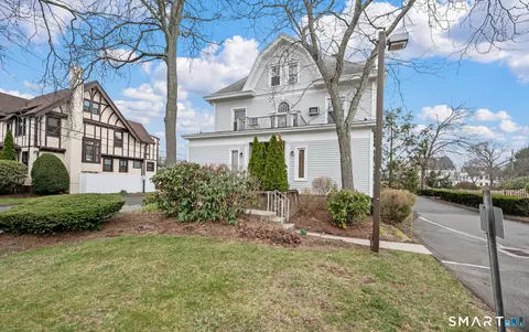 678 Savin Ave #1A, West Haven, CT 06516