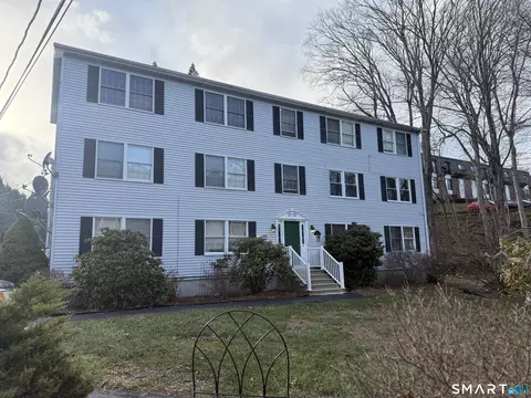 73 Cedar St #B4, Norwich, CT 06360