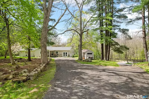 159 Merryall Rd, New Milford, CT 06776