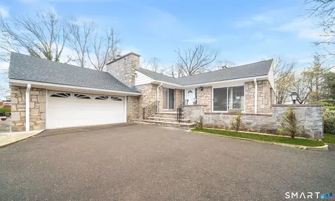 1603 Hartford Tpke, North Haven, CT 06473