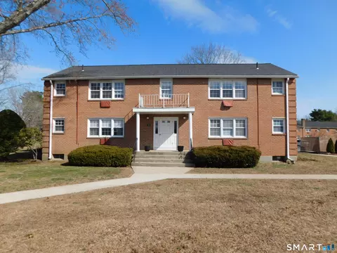 2 Brickyard Rd #3C, Farmington, CT 06032