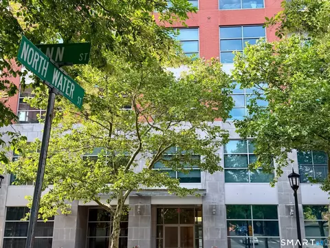 33 N Water St #604, Norwalk, CT 06854