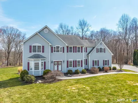 64 Milford Chase Chase, Milford, CT 06461
