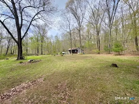 Exterior - 282 N Bigelow Rd, Hampton, CT 06247 photo 6 of 8