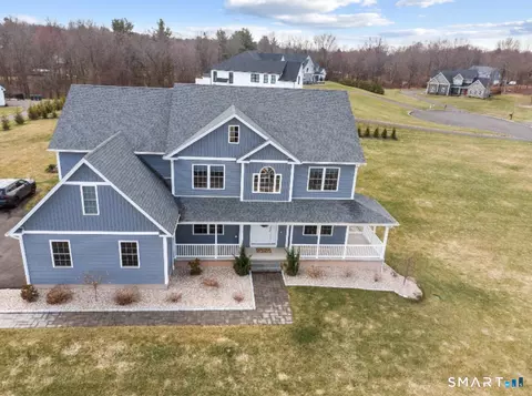 16 Melrose Dr, Cheshire, CT 06410