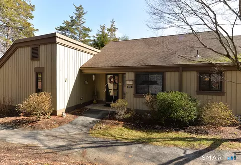 53 Heritage Vlg #A, Southbury, CT 06488