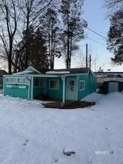 15 North St, Madison, CT 06443