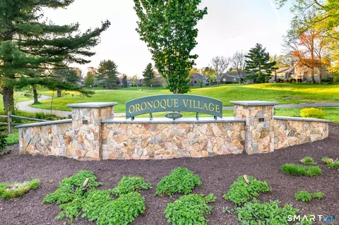 99 Seminole Ln #A, Stratford, CT 06614