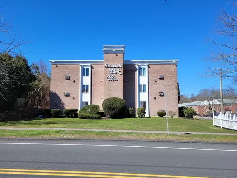 73 Park Ave #311, Danbury, CT 06810