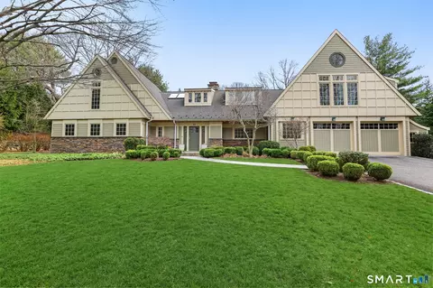 10 Winding Ln, Westport, CT 06880