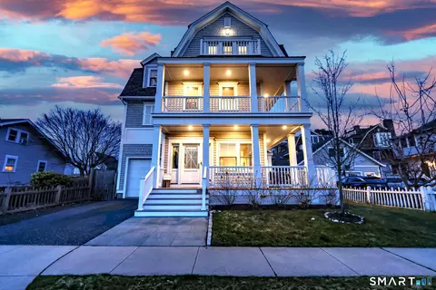 32 Millwood St, Milford, CT 06460