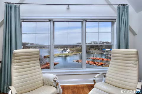 16 Hayestown Rd #C402, Danbury, CT 06811