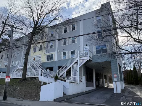 37 Greenwich Ave #2-1, Stamford, CT 06902