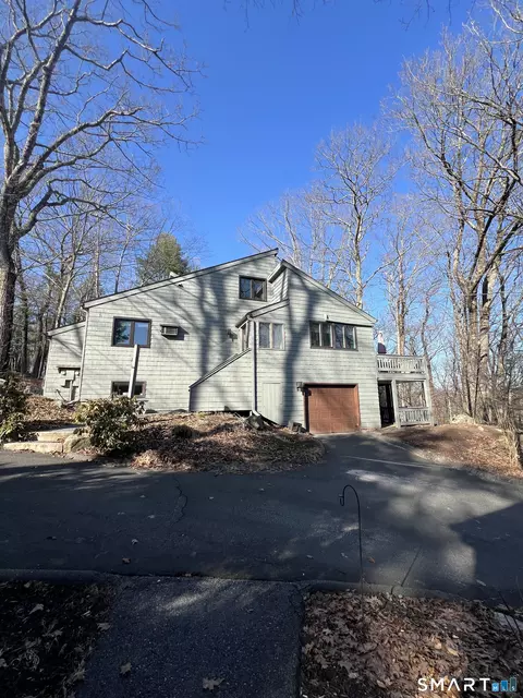 302 Cliffside Drive Apt Garage G82 Dr #+ GARAGE G82, Torrington, CT 06790